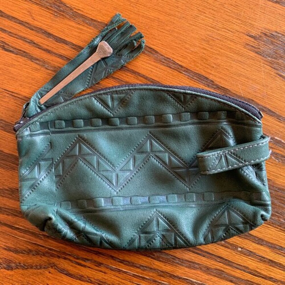 VTG Leather Zip Coin Purse Geometric Debossed Dark Green Handmade Fringe‎ Boho